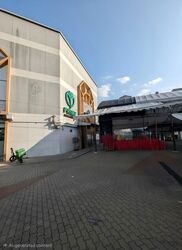 Tampines Street 81 (D18), Shop House #619360911